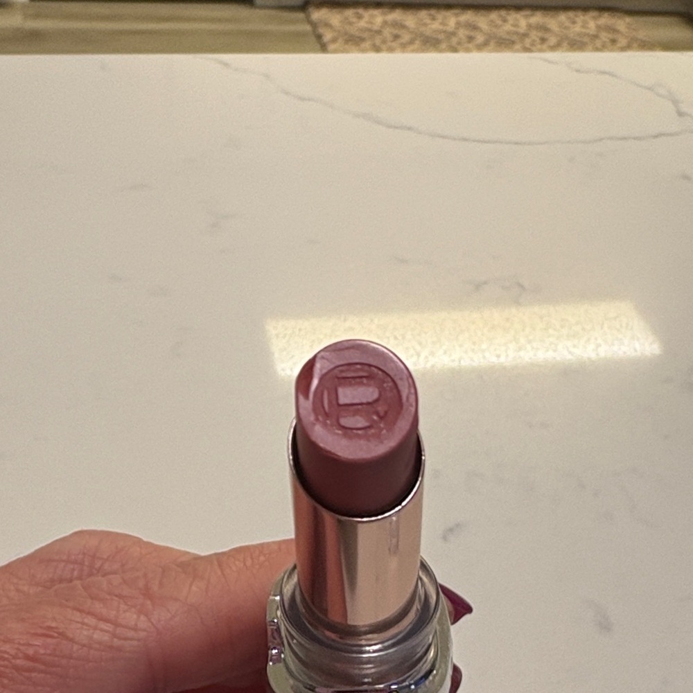 Lipstick in Mauve Pink - Picture 5 of 6